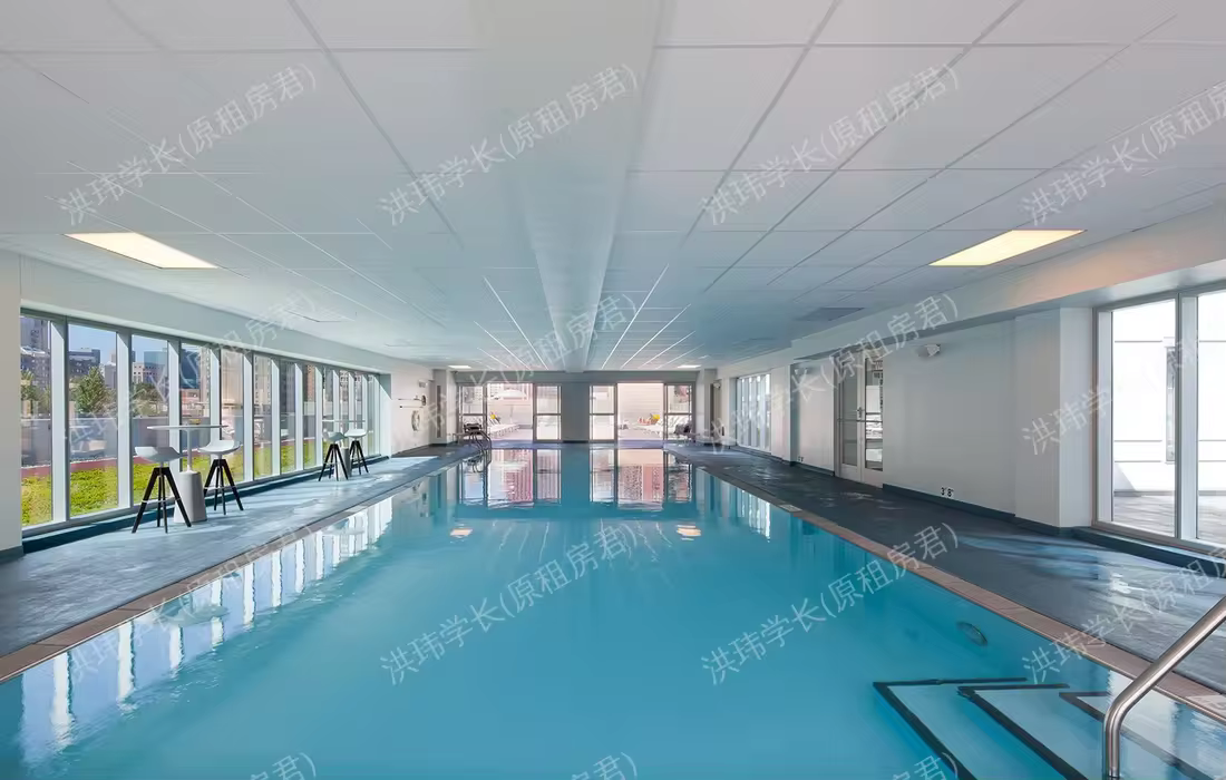 1000 South Clark公寓