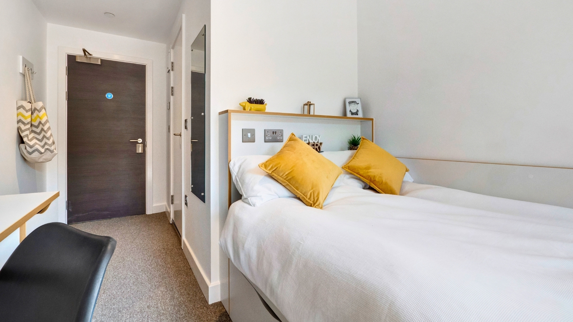 room picture