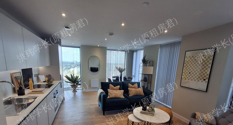 The Bath House Apartments公寓