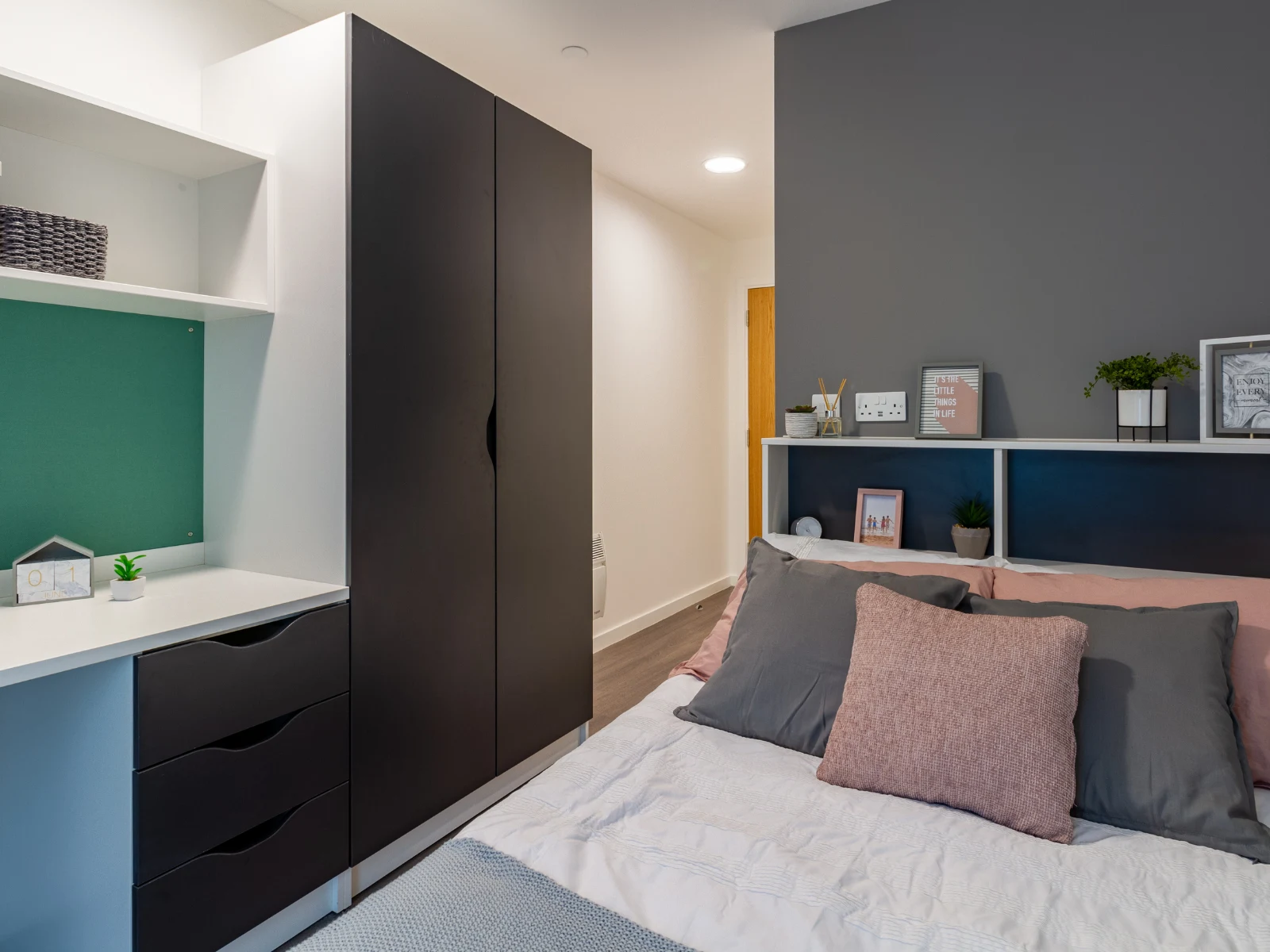 room picture