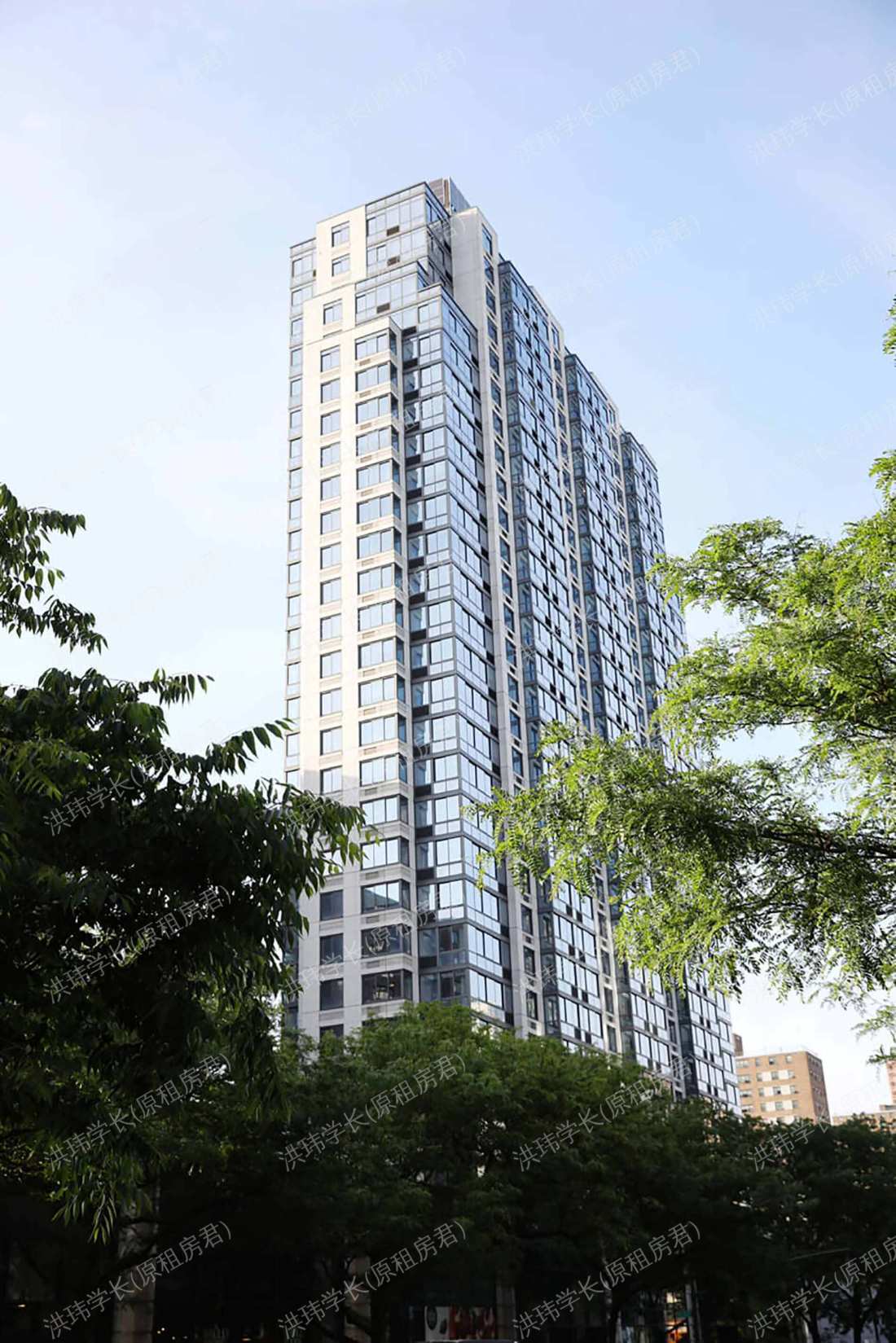 Columbus Square公寓