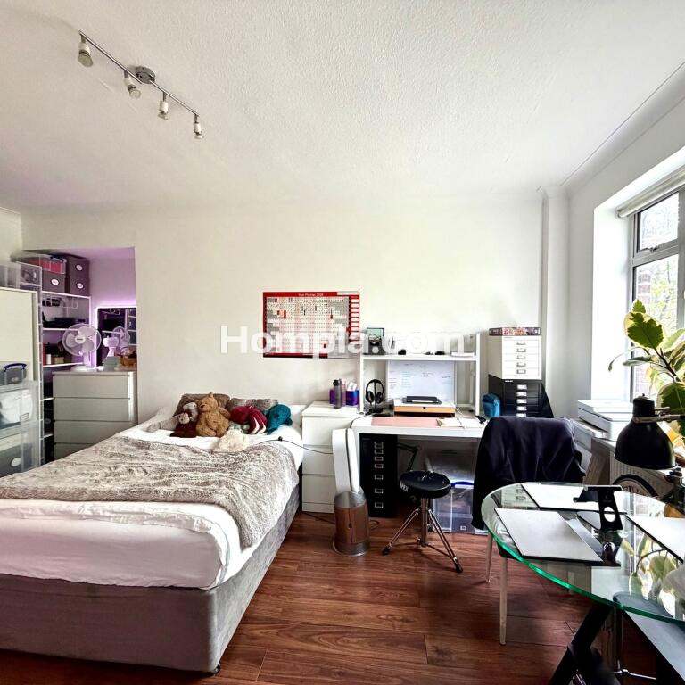 room picture