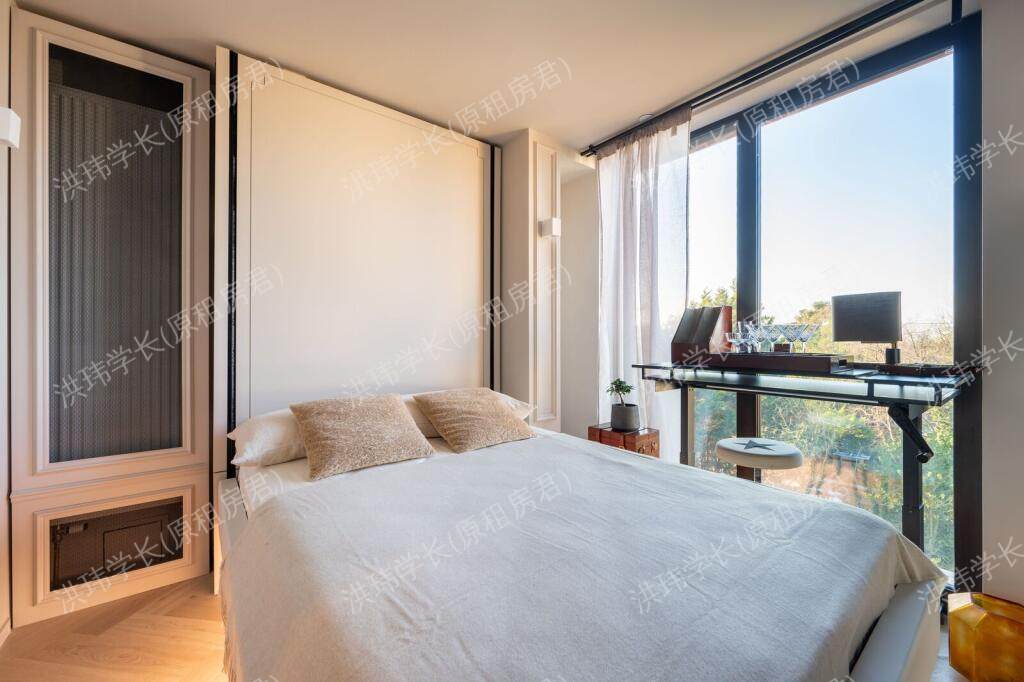 room picture