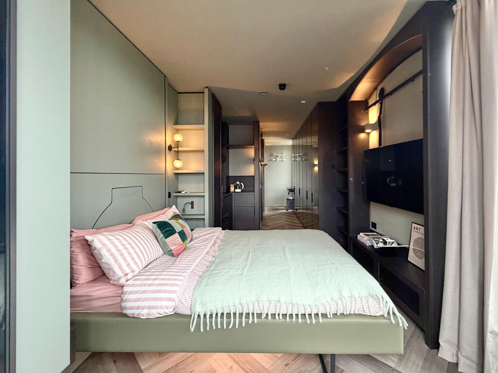 room picture