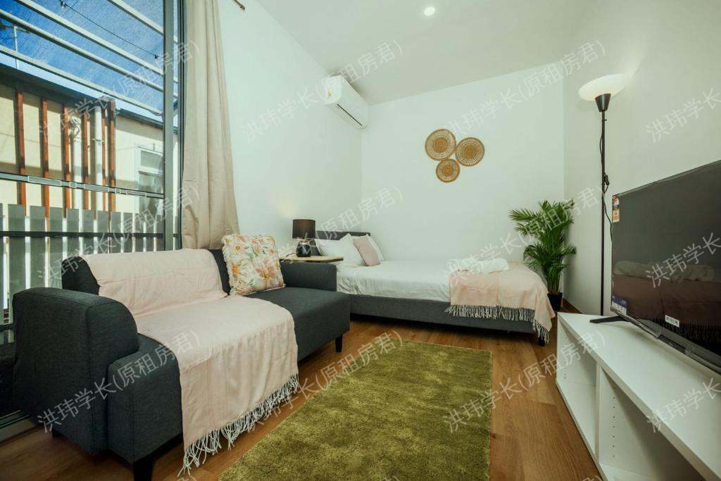 rooms picture