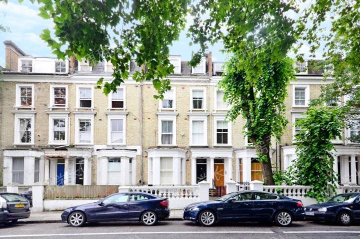 86 Elsham Road公寓