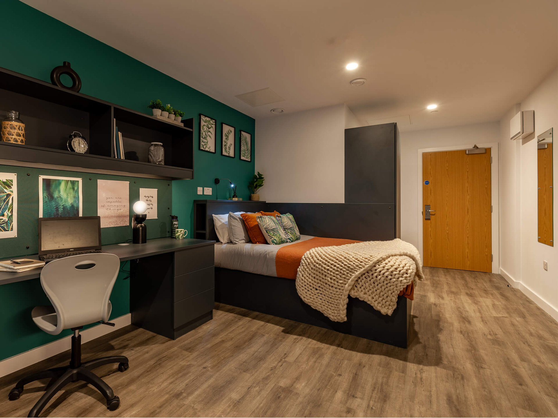room picture