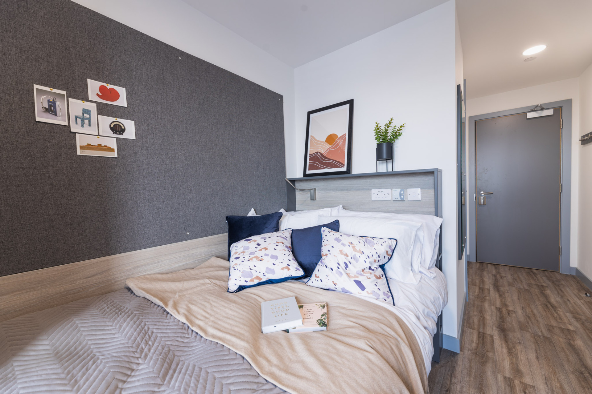 room picture