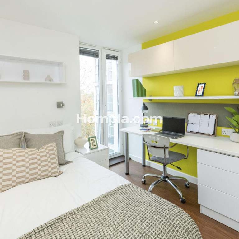room picture