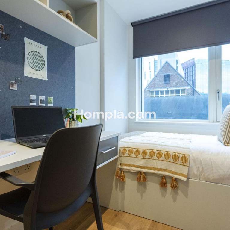 room picture