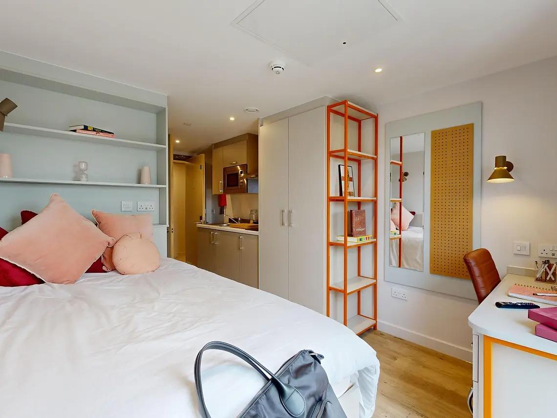 room picture