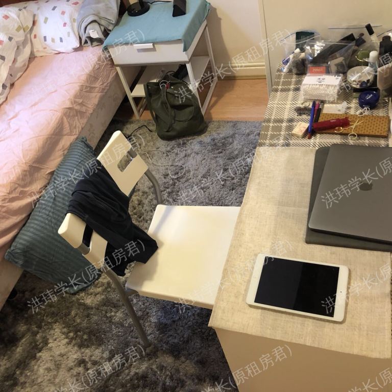 rooms picture