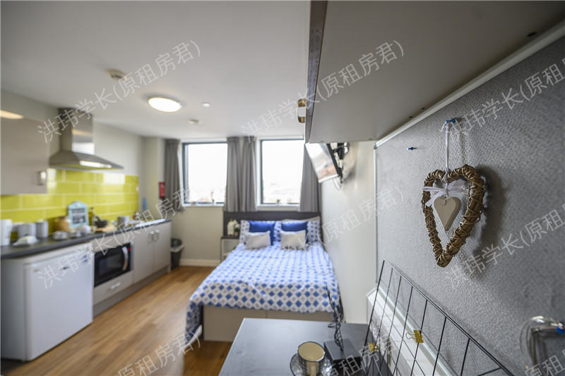 rooms picture