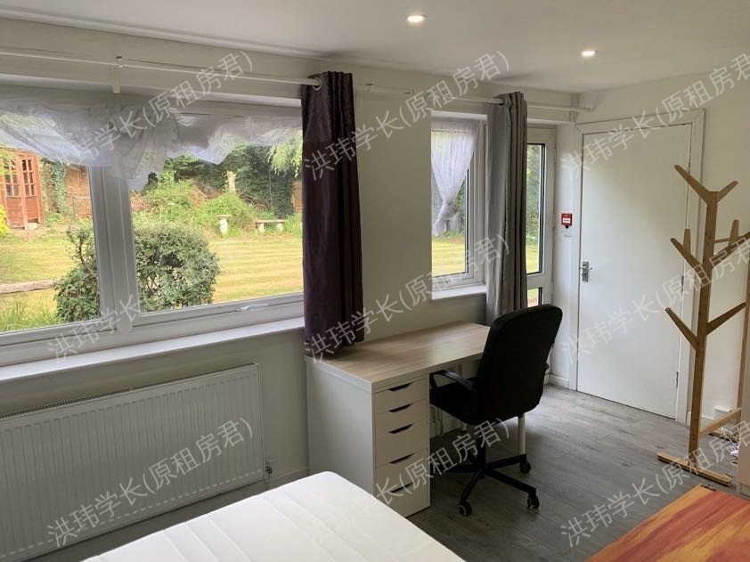 rooms picture