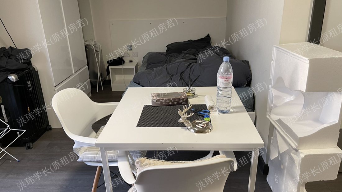 rooms picture