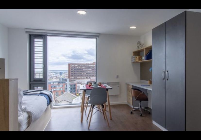 rooms picture