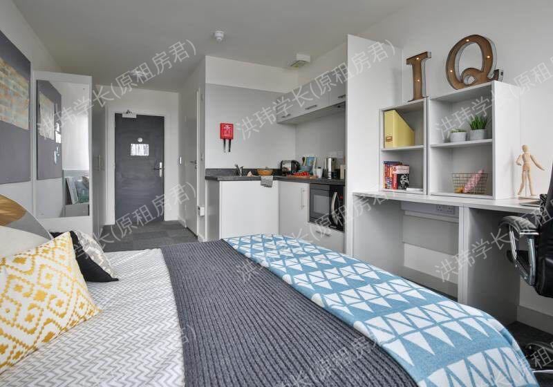 rooms picture