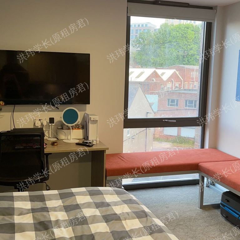 rooms picture