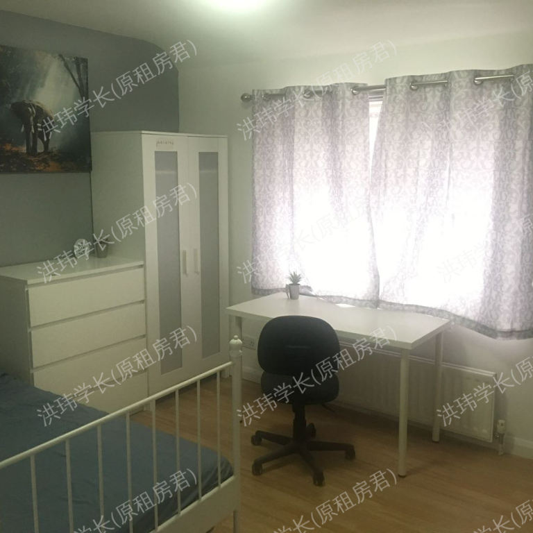 rooms picture