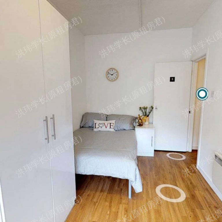 rooms picture