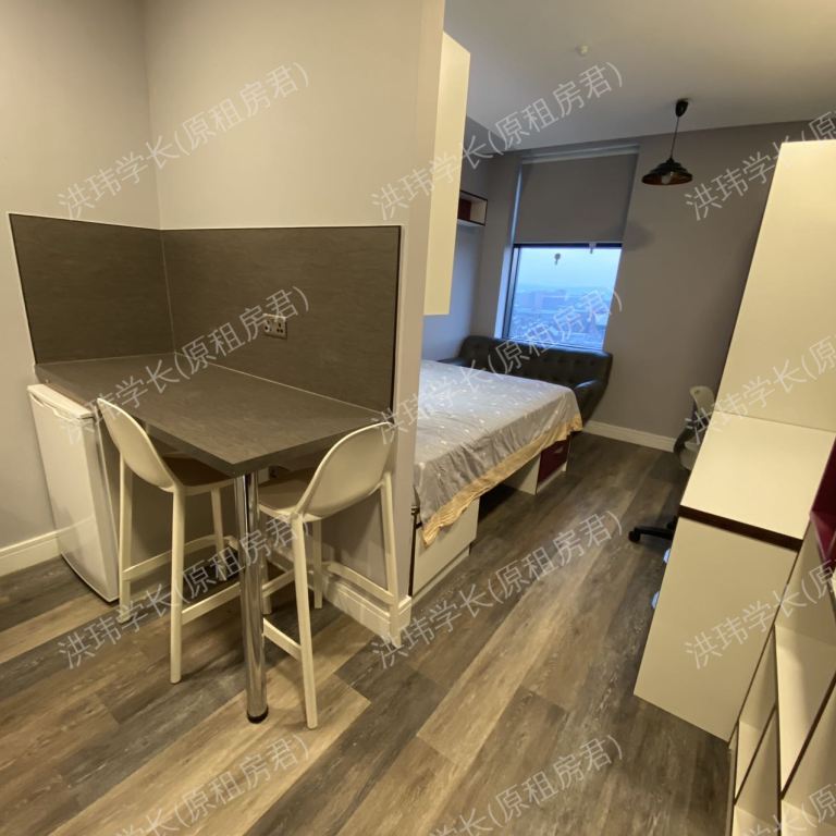 rooms picture