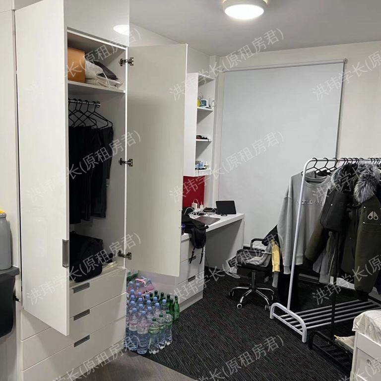 rooms picture