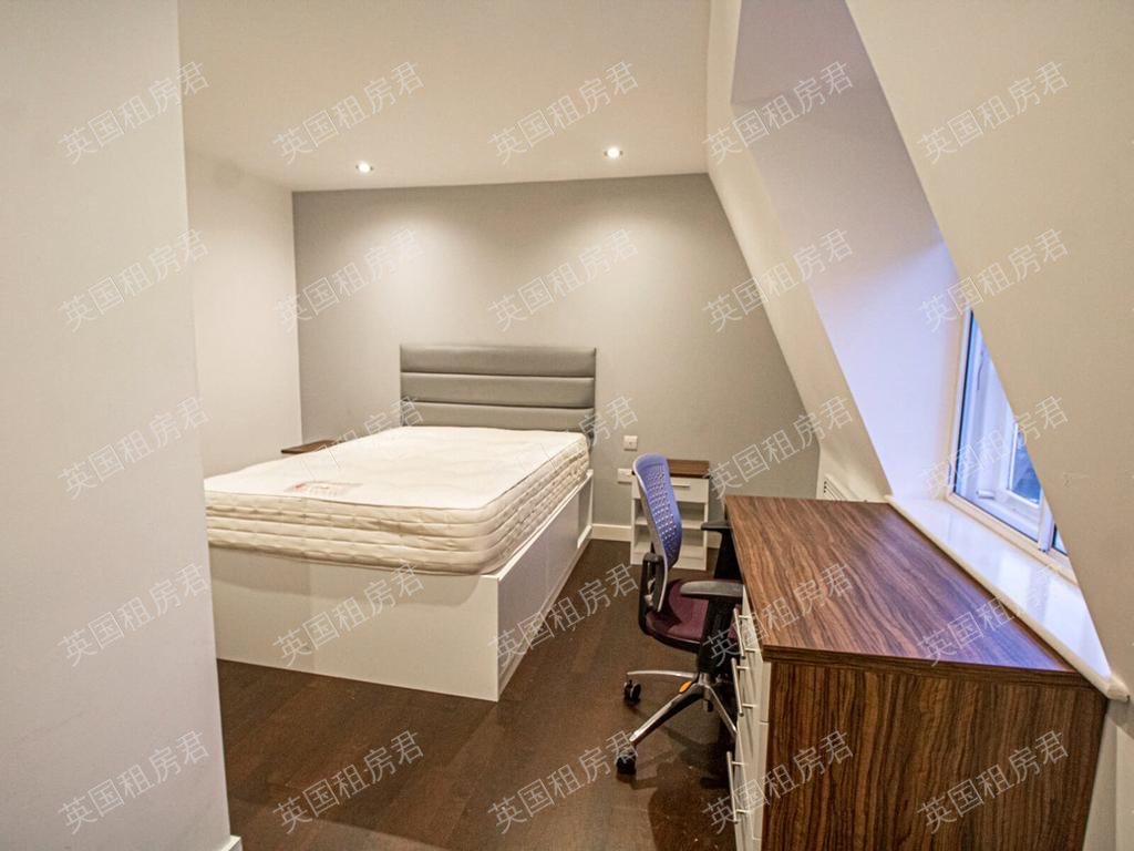 Park Square Residence公寓