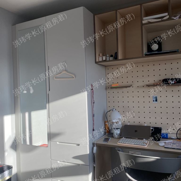 rooms picture