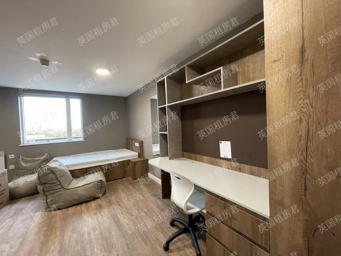  800 Bristol Road公寓