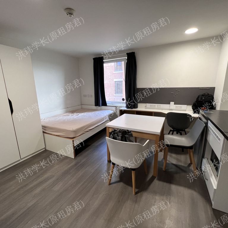 rooms picture