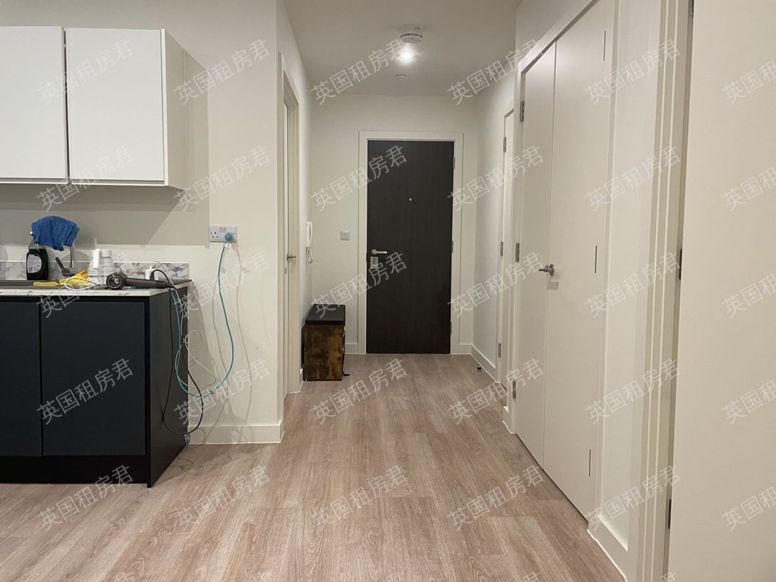 Exchange Point公寓