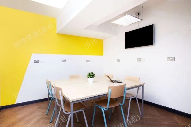 rooms picture