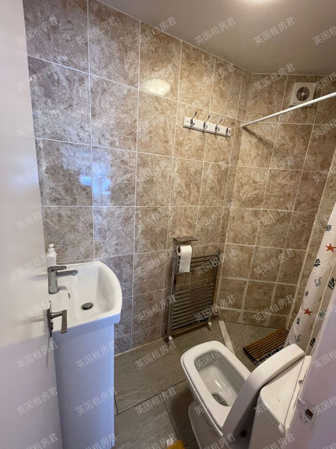 民房独立进出公寓