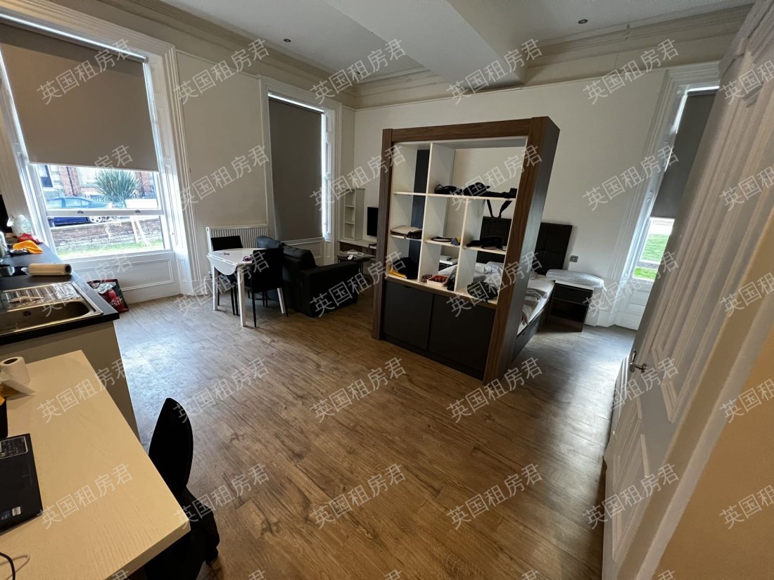 34 Hyde Terrace公寓