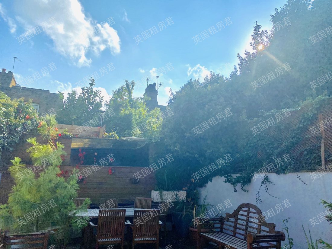 Coldharbour lane公寓