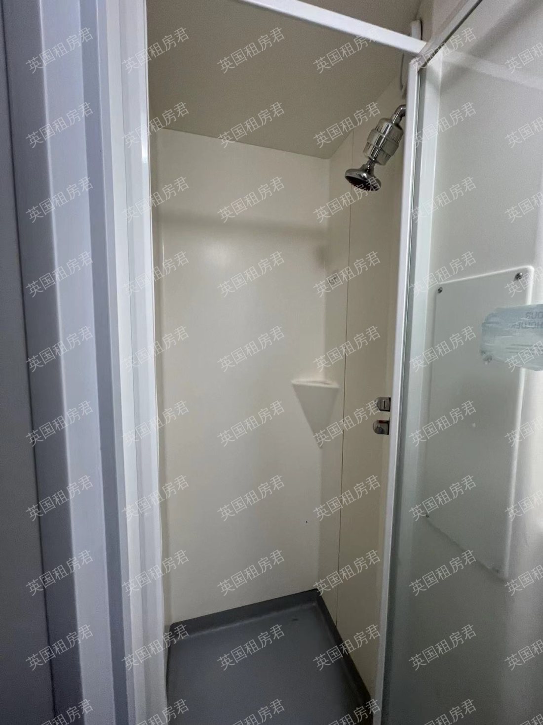 学校公寓 Piccadilly Point公寓