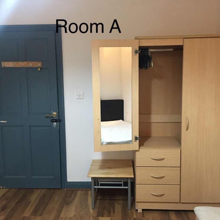 rooms picture