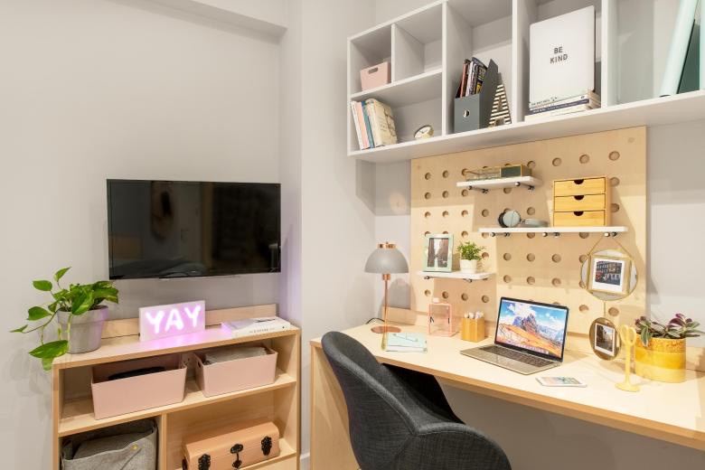 rooms picture