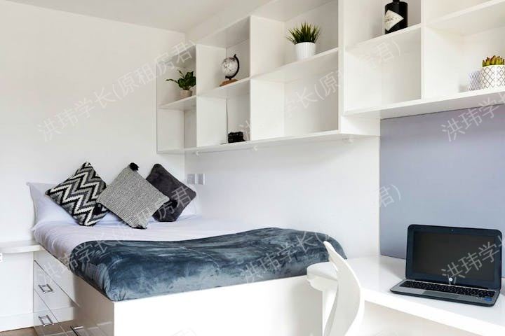 rooms picture