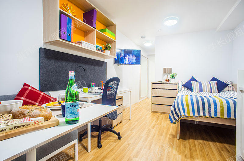 rooms picture