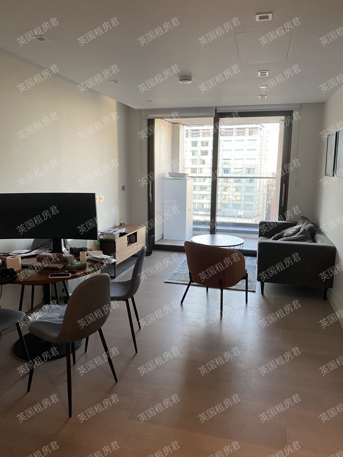 westmark tower公寓