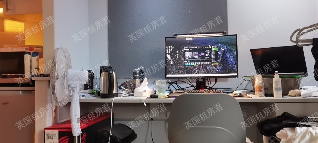 iQ Broderick House公寓