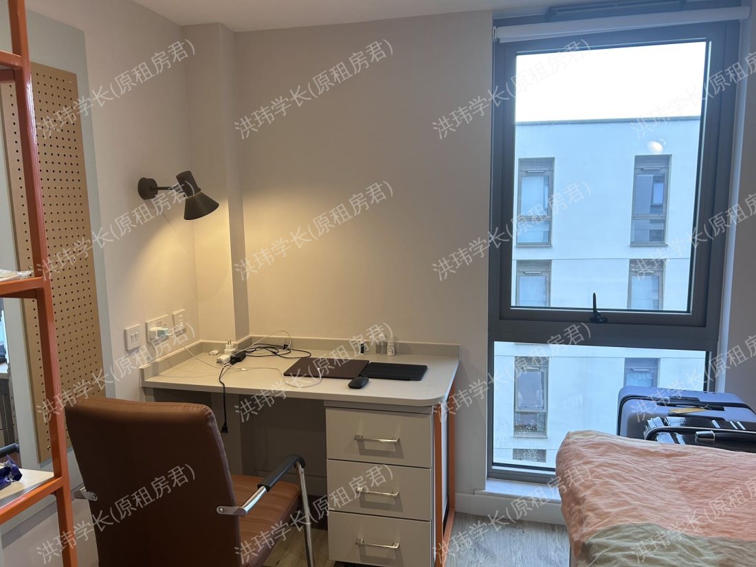rooms picture