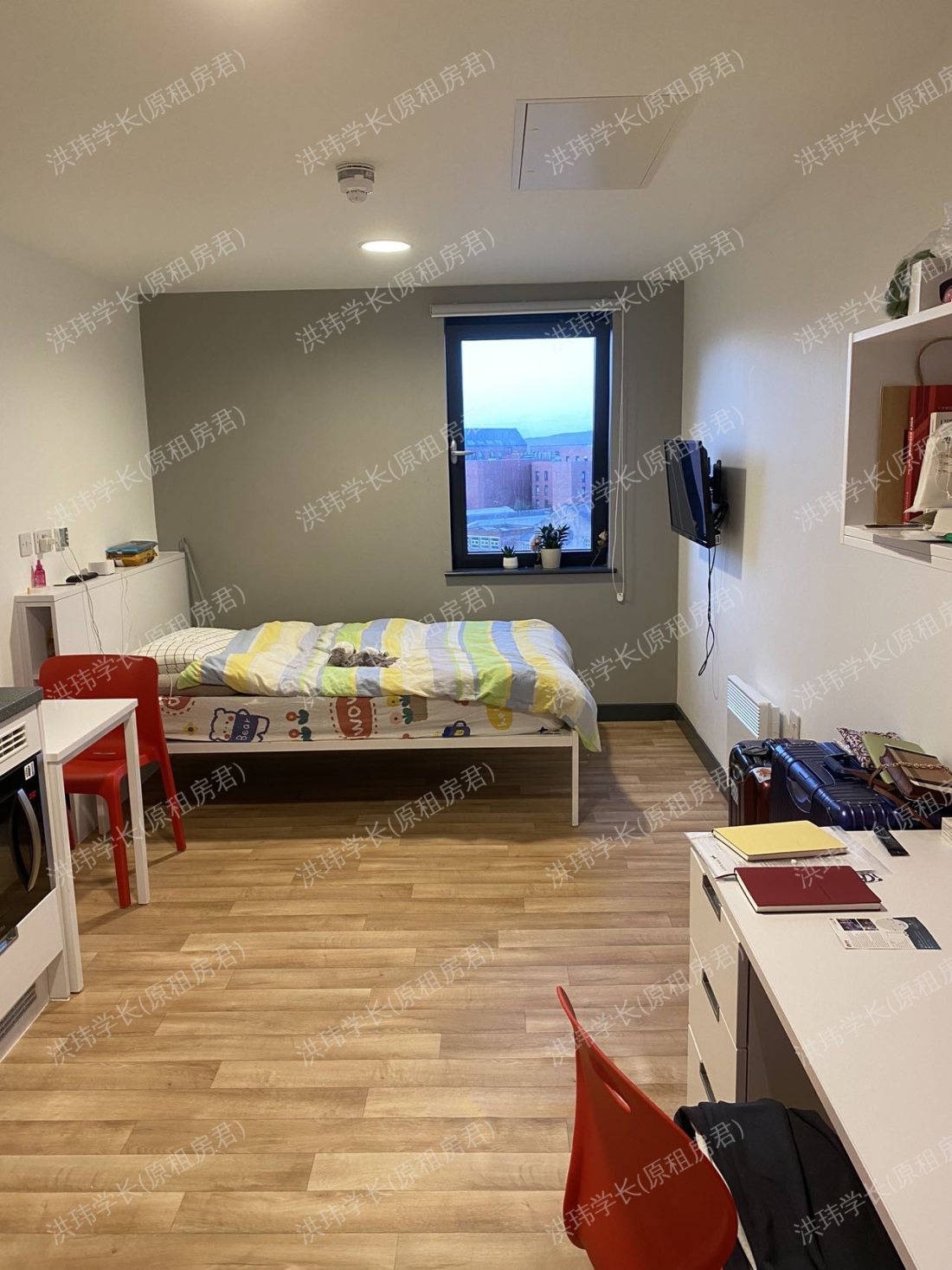 rooms picture