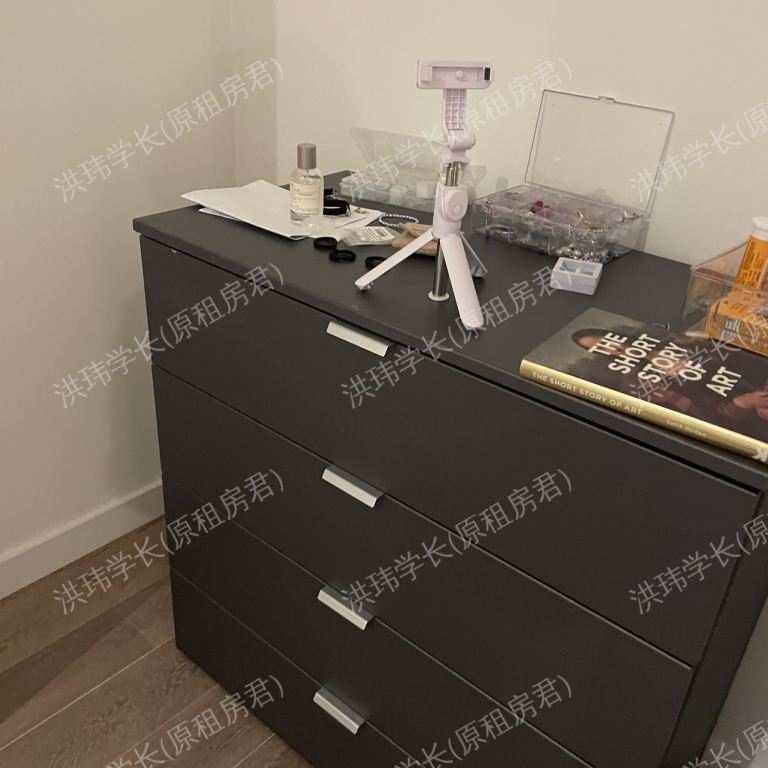rooms picture