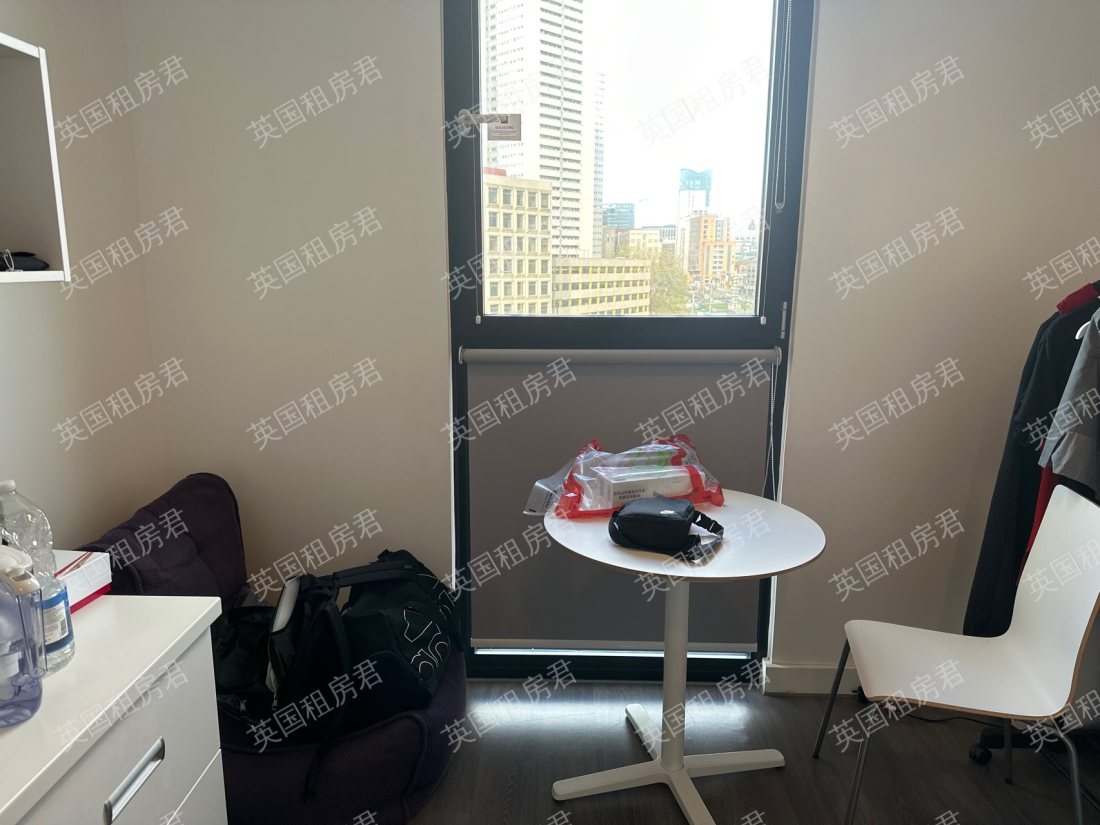 88 Bromsgrove House公寓