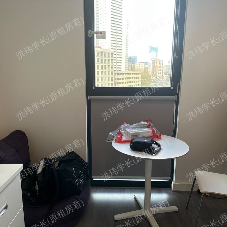 rooms picture
