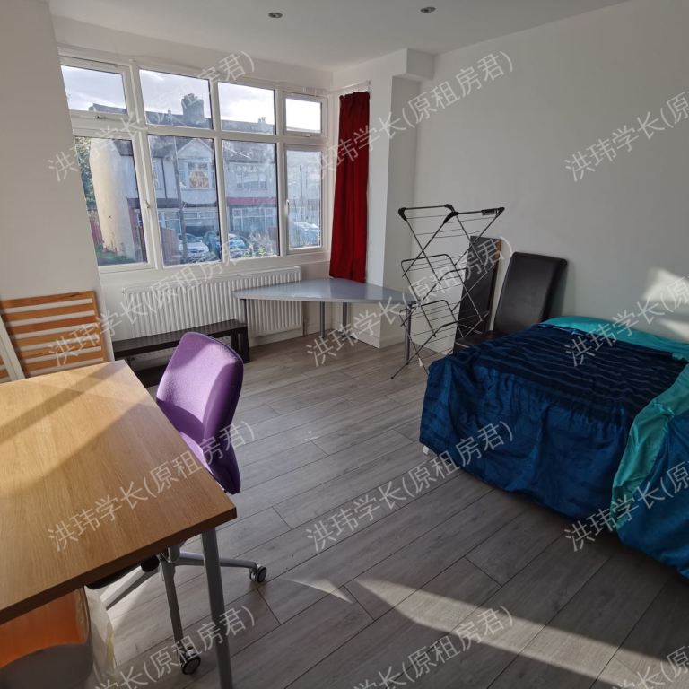 rooms picture