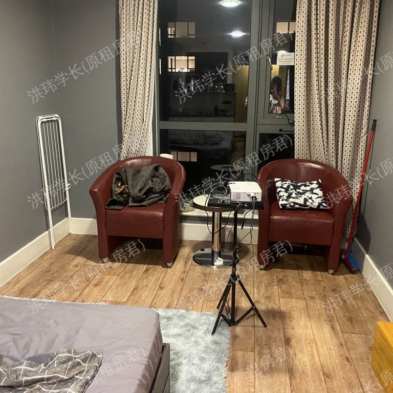 rooms picture