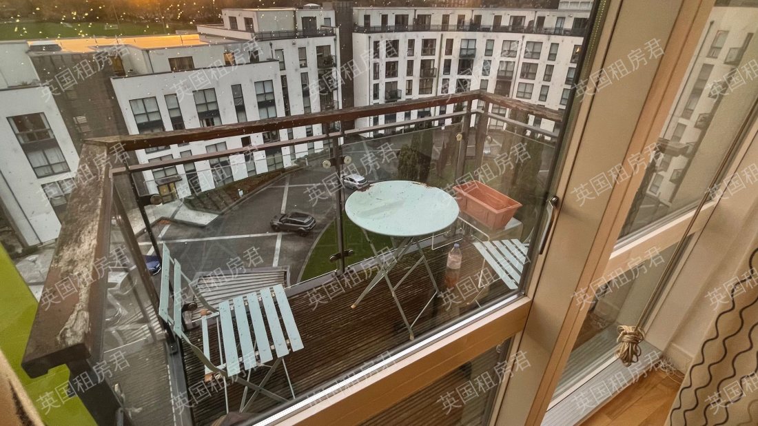 Hemisphere apartment公寓